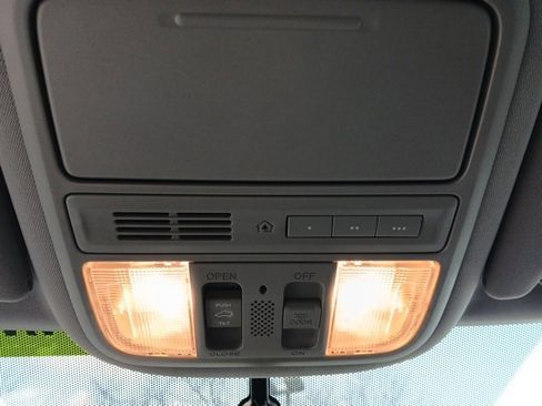 Used 2016 Honda Pilot EX-L image 18