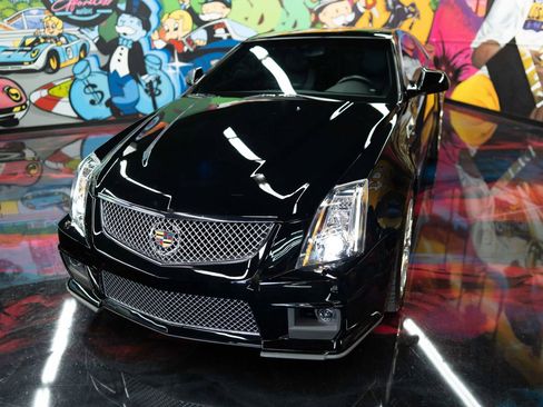 Used 2011 Cadillac CTS V w/ Wood Trim Package image 6