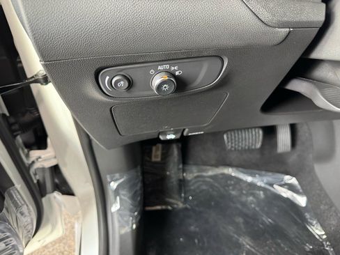 New 2026 Buick Encore GX Avenir image 16