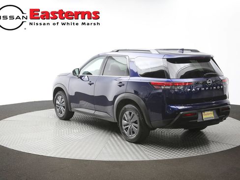 Used 2025 Nissan Pathfinder SV FWD image 63
