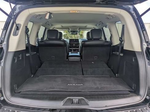 Used 2024 Nissan Armada SL w/ Captain's Chairs Package AWD/4WD image 14