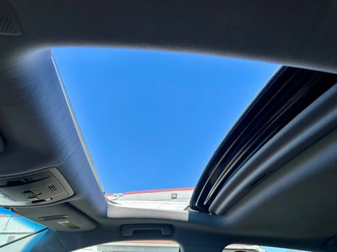 Used 2018 Lexus RX 350 RX 350 AWD w/ Premium Package image 27