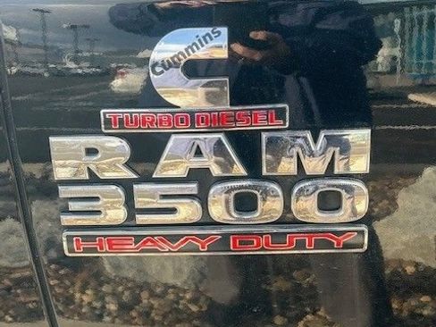 Used 2015 RAM 3500 Laramie w/ Cold Weather Group image 5