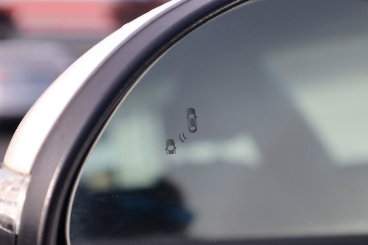 Used 2020 Kia Optima EX FWD image 25