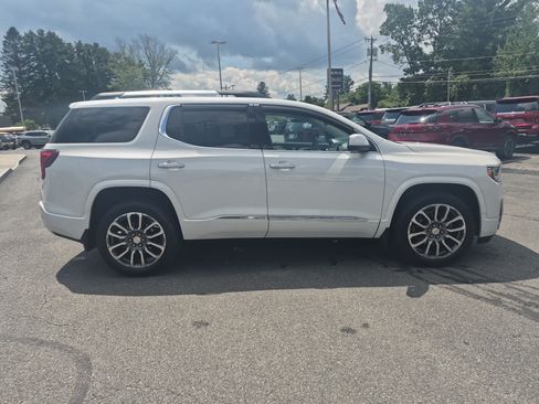 Certified 2022 GMC Acadia Denali AWD/4WD image 6