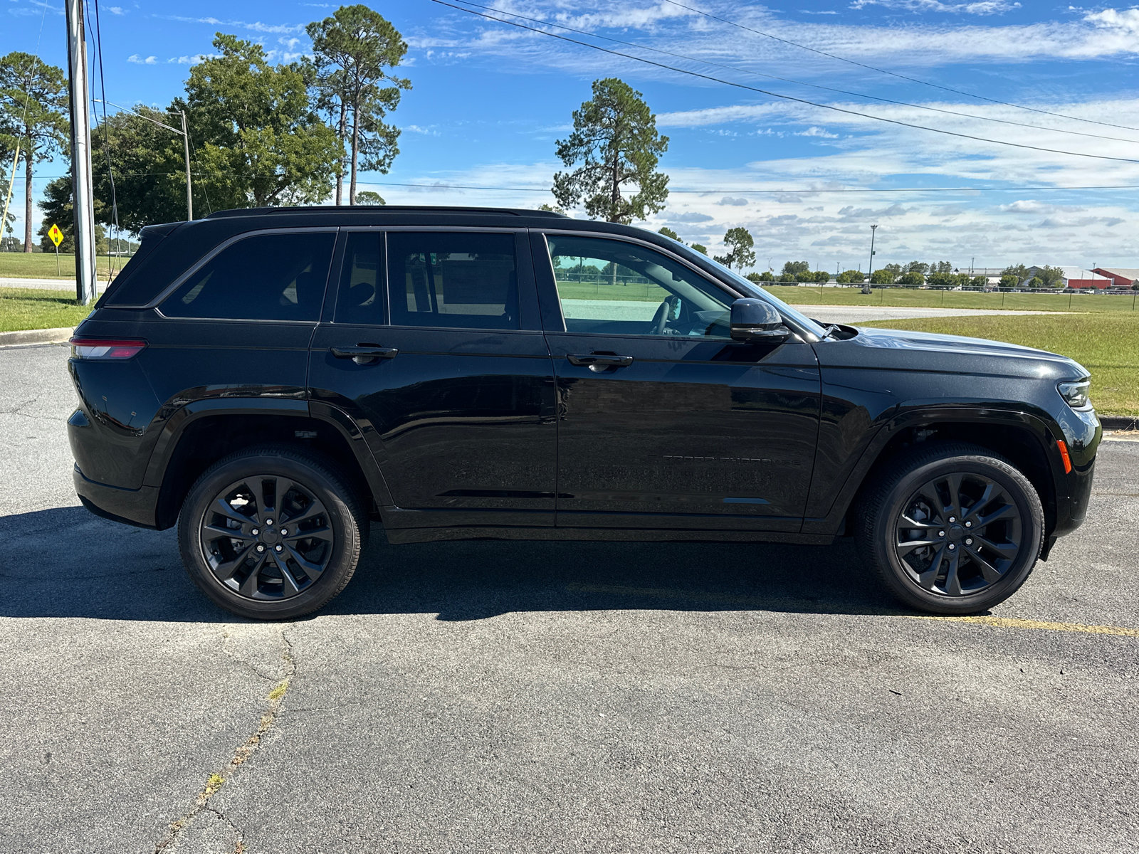 New 2026 Jeep Grand Cherokee Limited AWD/4WD image 5