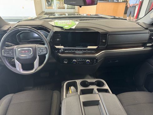 Used 2023 GMC Sierra 1500 Elevation AWD/4WD image 12
