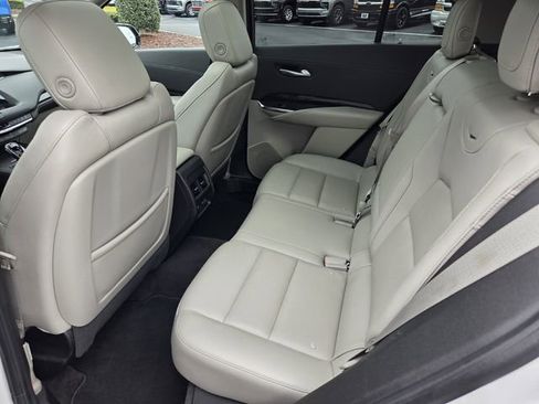 Used 2023 Cadillac XT4 Premium Luxury w/ Enhanced Visibility Package FWD image 11