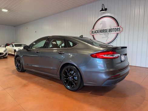 Used 2019 Ford Fusion SE w/ Equipment Group 151A image 10