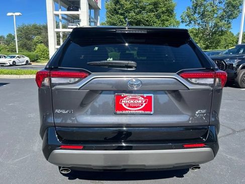 Used 2025 Toyota RAV4 XSE w/ Advanced Technology Package AWD/4WD image 8