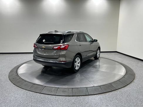 Used 2019 Chevrolet Equinox Premier FWD image 7