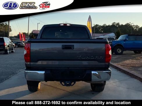 Used 2018 Toyota Tundra SR5 w/ SR5 Upgrade Package image 6