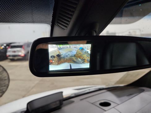 Used 2025 Mercedes-Benz Sprinter 2500 image 18