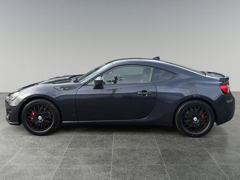 Used 2017 Subaru BRZ Limited w/ Performance Package image 3