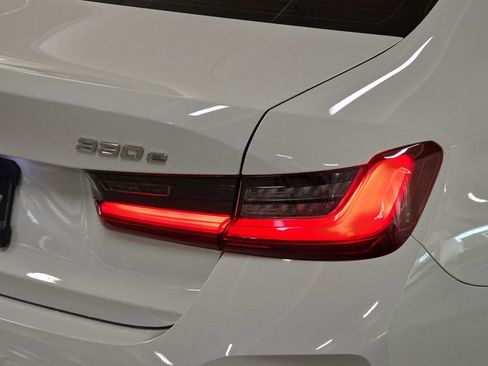 Certified 2023 BMW 330e w/ Premium Package image 32