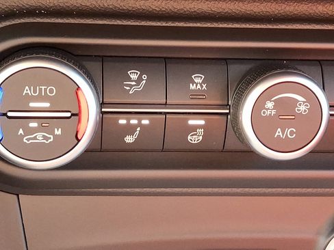 New 2025 Alfa Romeo Stelvio Sprint w/ Veloce Package image 17