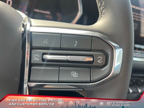 New 2026 GMC Canyon Elevation image 18