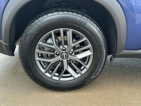 Used 2023 Nissan Rogue S FWD image 15