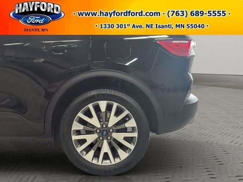 Used 2020 Ford Escape Titanium image 27