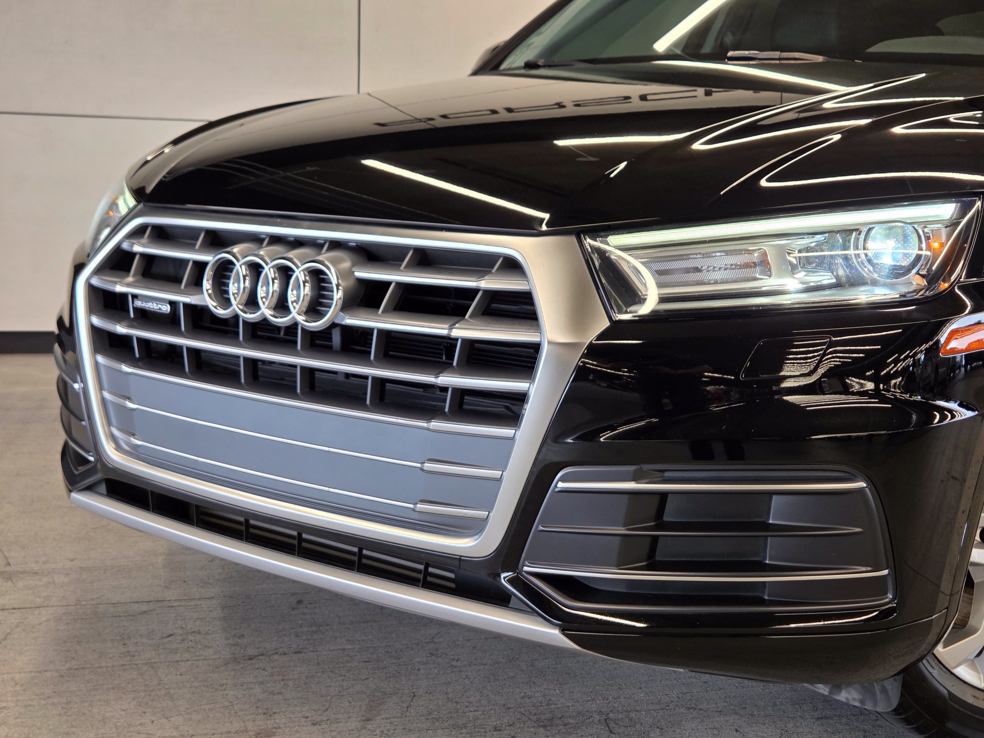 Used 2018 Audi Q5 2.0T Premium AWD/4WD image 26