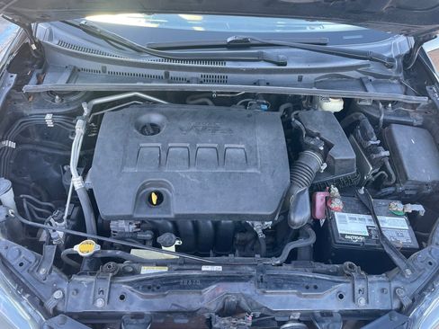 Used 2017 Toyota Corolla LE image 9