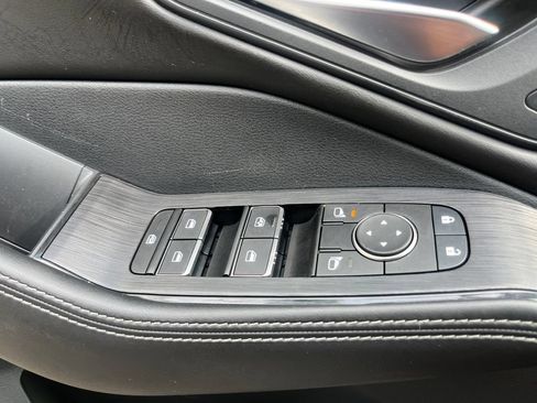 Certified 2023 Nissan Rogue SL AWD/4WD image 11