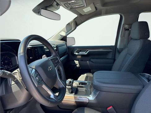 Used 2023 Chevrolet Silverado 1500 RST AWD/4WD image 19