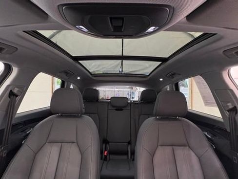 Used 2025 Audi Q5 Premium Plus AWD/4WD image 32