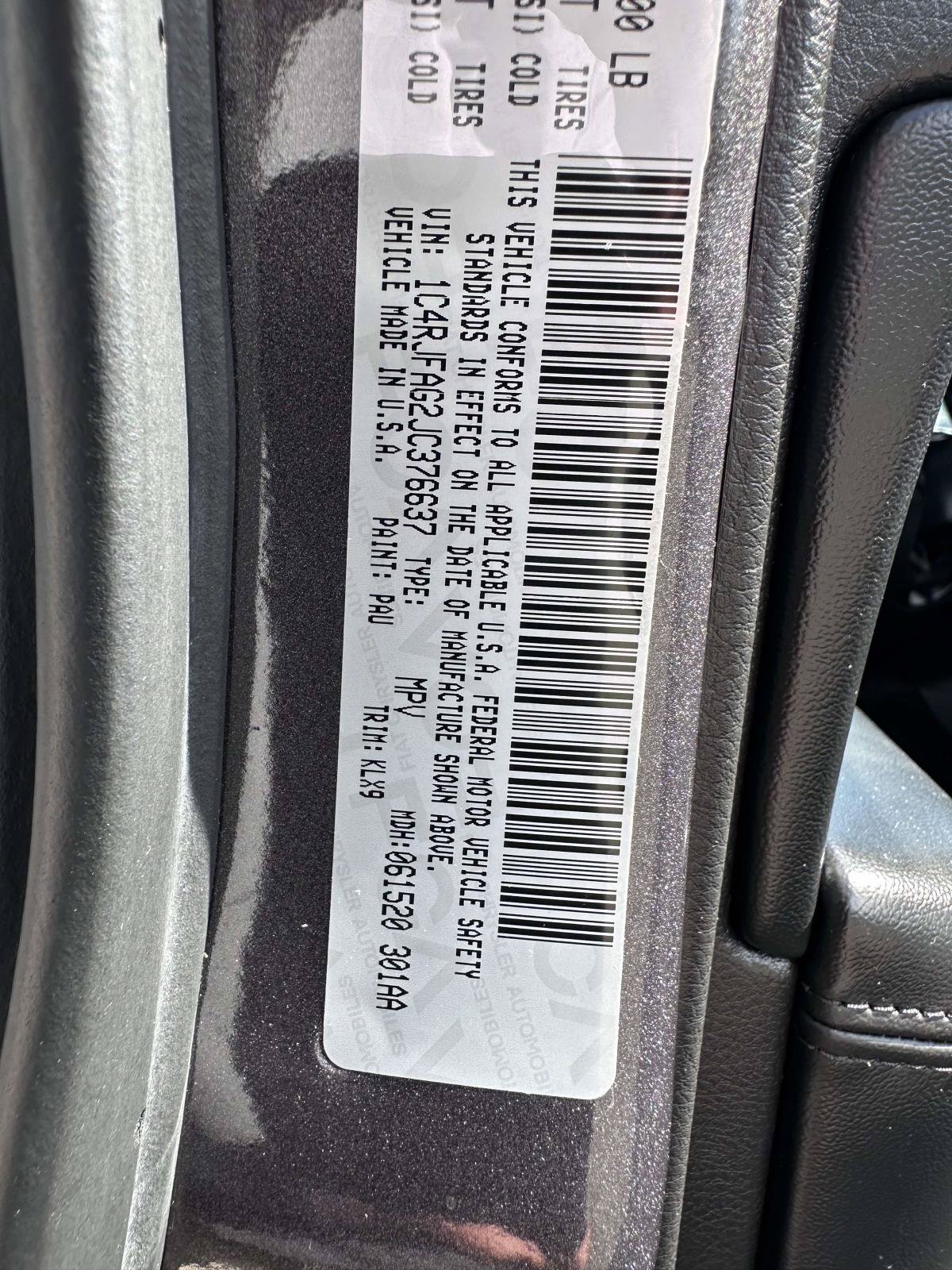 Used 2018 Jeep Grand Cherokee Altitude AWD/4WD image 31