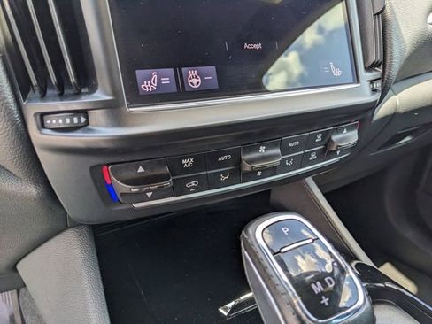 Used 2023 Maserati Levante Modena AWD/4WD image 26