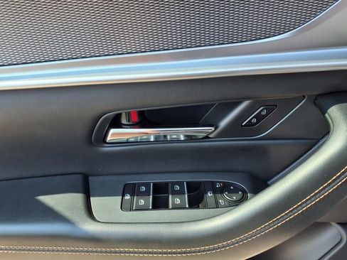 Used 2024 MAZDA CX-90 3.3 Turbo S w/ Premium Package image 13