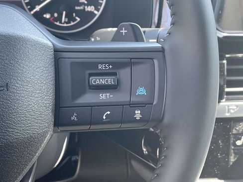 New 2026 Nissan Pathfinder SV image 21