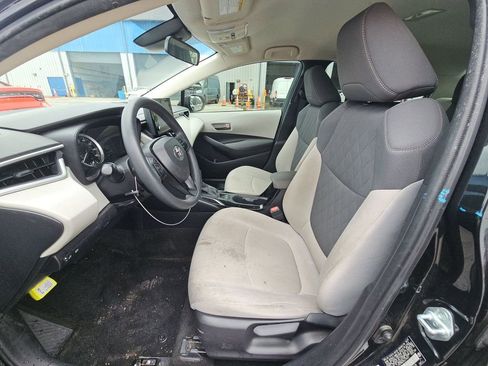 Used 2022 Toyota Corolla LE image 13