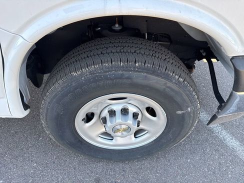 New 2025 Chevrolet Express 3500 w/ Power Convenience Package image 13