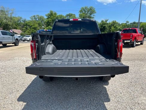 Used 2024 Ford F150 Lariat w/ FX4 Off-Road Package AWD/4WD image 17
