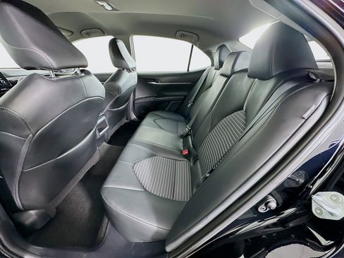 Used 2024 Toyota Camry SE image 26