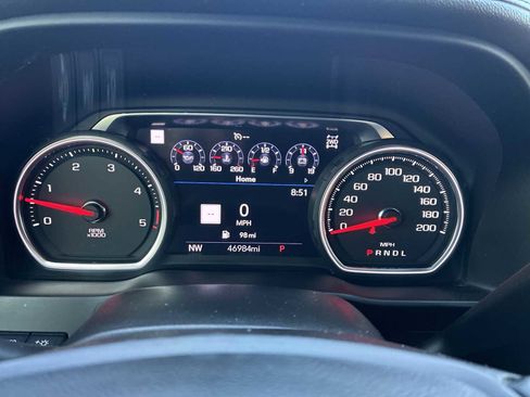 Used 2022 Chevrolet Silverado 2500 High Country image 12