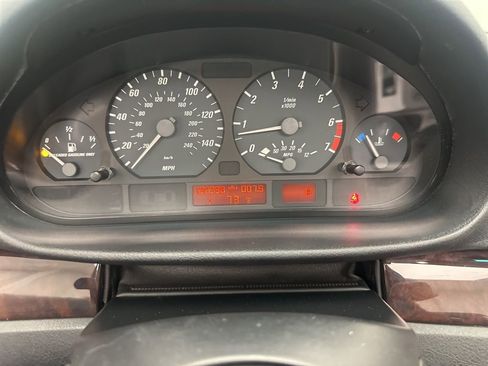 Used 2002 BMW 325Ci Convertible image 15