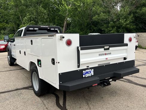 New 2025 Ford F550 XLT w/ XLT Value Package image 2