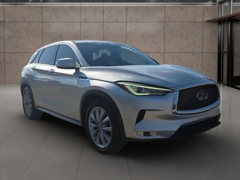 Used 2019 INFINITI QX50 Pure image 3