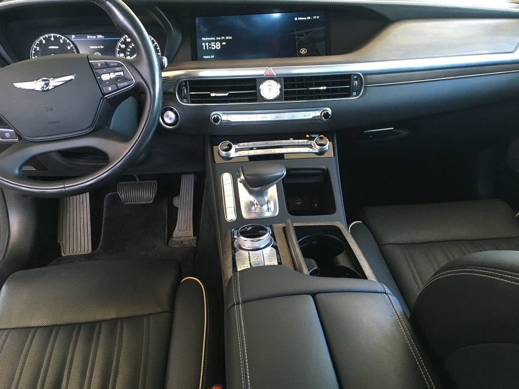 Used 2021 Genesis G90 3.3T Premium AWD/4WD image 26