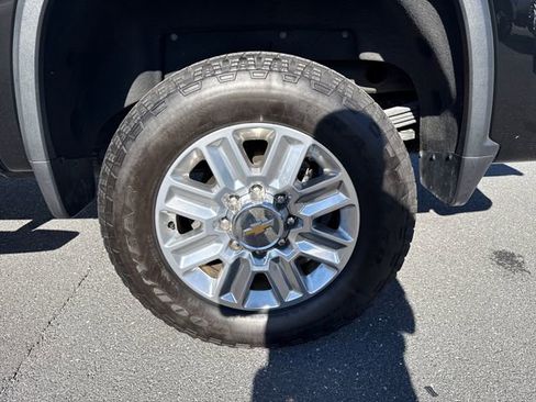 Certified 2024 Chevrolet Silverado 2500 High Country w/ Technology Package image 26