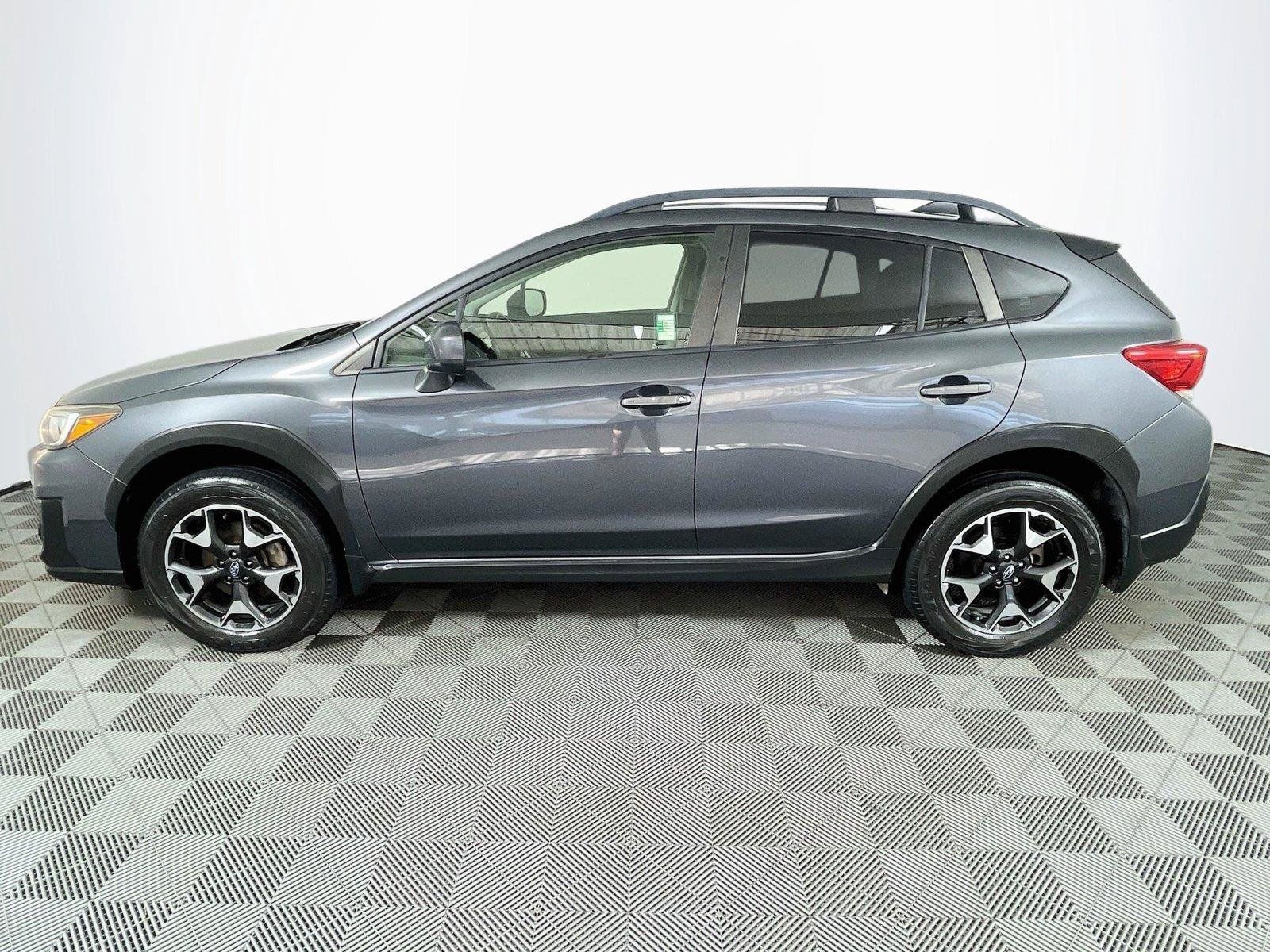 Used 2020 Subaru Crosstrek 2.0i Premium w/ Moonroof Package 2 AWD/4WD image 4
