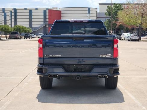 Used 2021 Chevrolet Silverado 1500 High Country w/ Technology Package AWD/4WD image 6