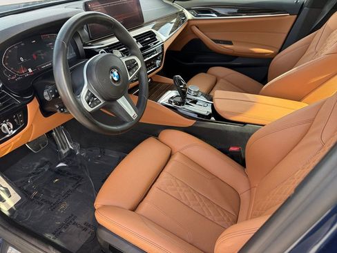 Used 2023 BMW 530i 530i w/ M Sport Package image 17