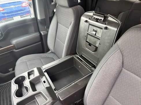 Used 2019 GMC Sierra 1500 SLE w/ SLE Value Package AWD/4WD image 31