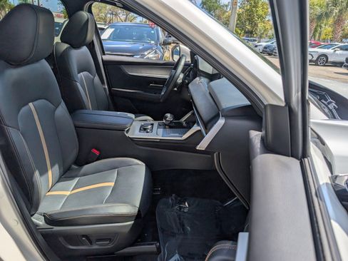 Used 2025 MAZDA CX-90 3.3 Turbo S w/ Premium Package image 23