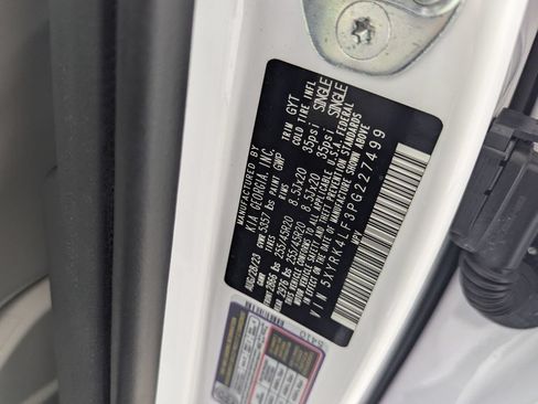 Used 2022 Kia Sorento S w/ Panoramic Sunroof Package FWD image 29