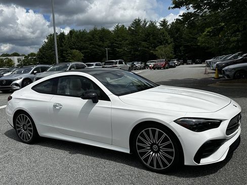Certified 2026 Mercedes-Benz CLE 300 4MATIC Coupe image 2
