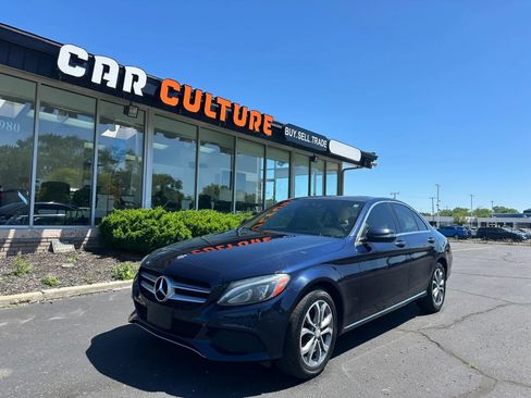 Used 2017 Mercedes-Benz C 300 4MATIC Sedan image 1